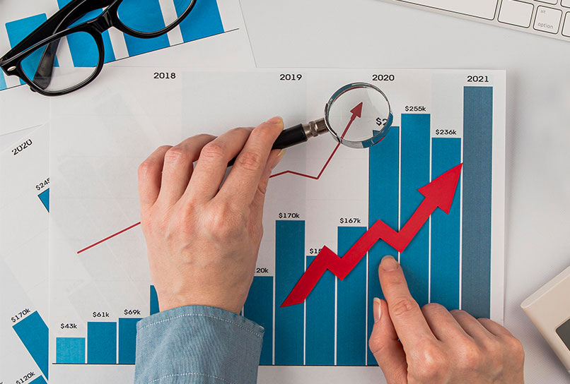 How to Choose the Right Training KPIs for L&D Measurement